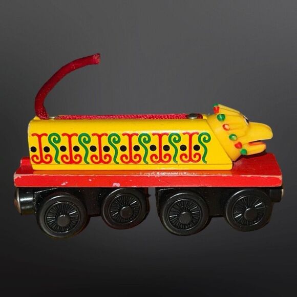 Thomas & Friends Wooden Railway Chinese Dragon Car Ribbon Tail B14 - Picture 2 of 5